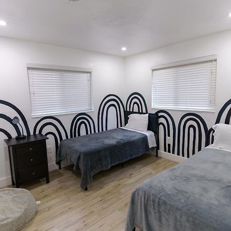 Cryptocabana Miami Extérieur photo