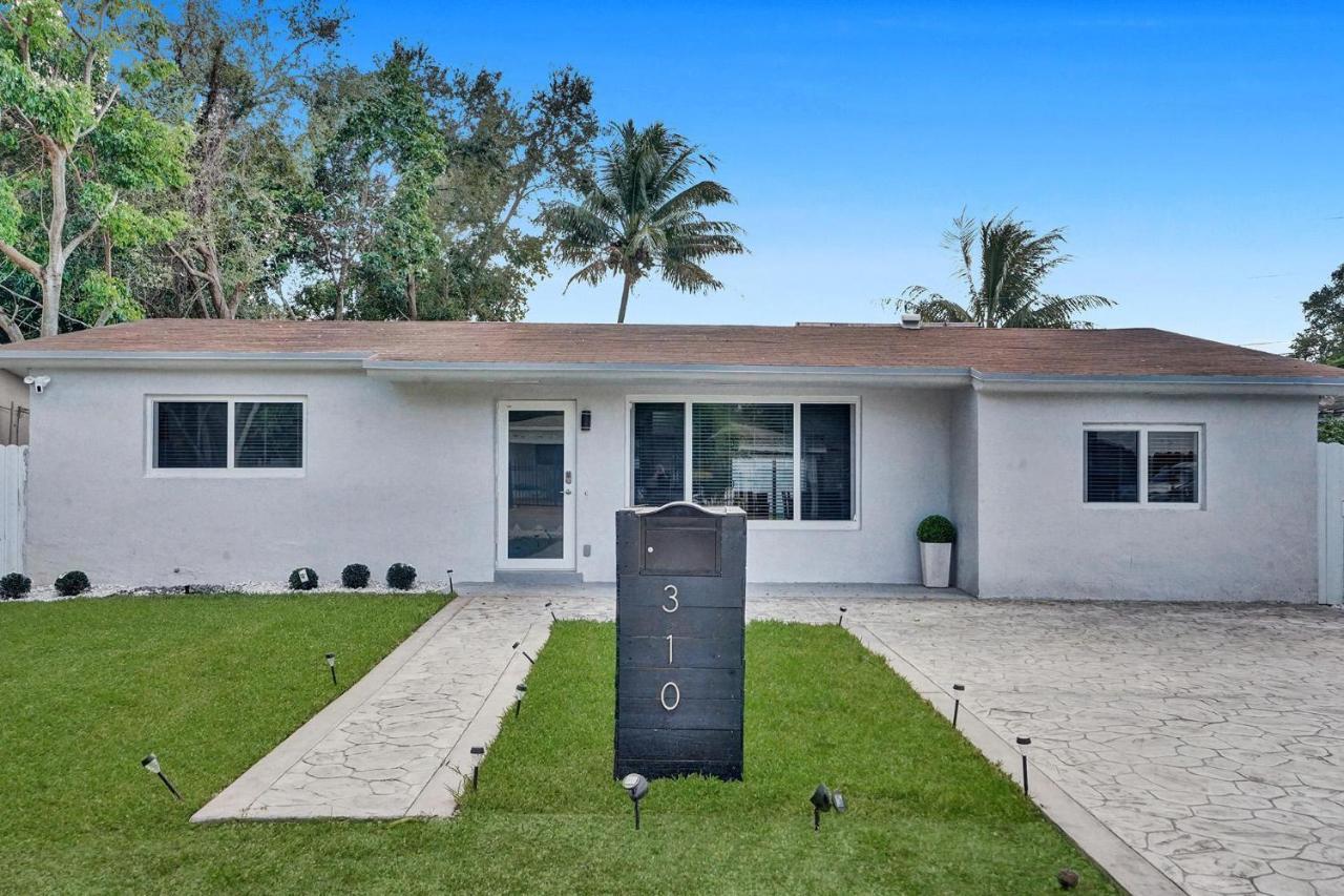 Cryptocabana Miami Extérieur photo