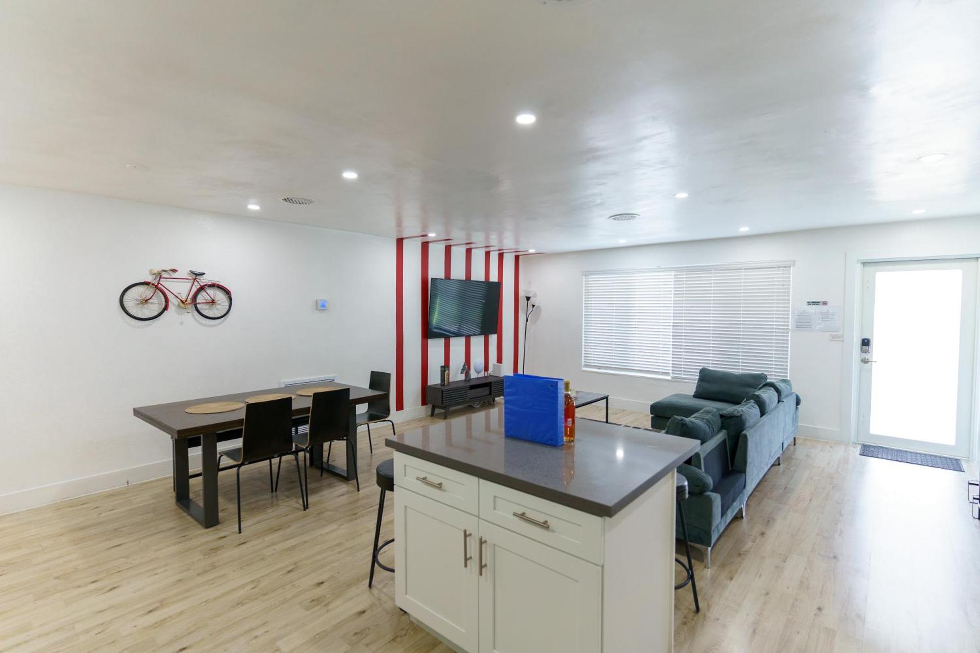 Cryptocabana Miami Extérieur photo