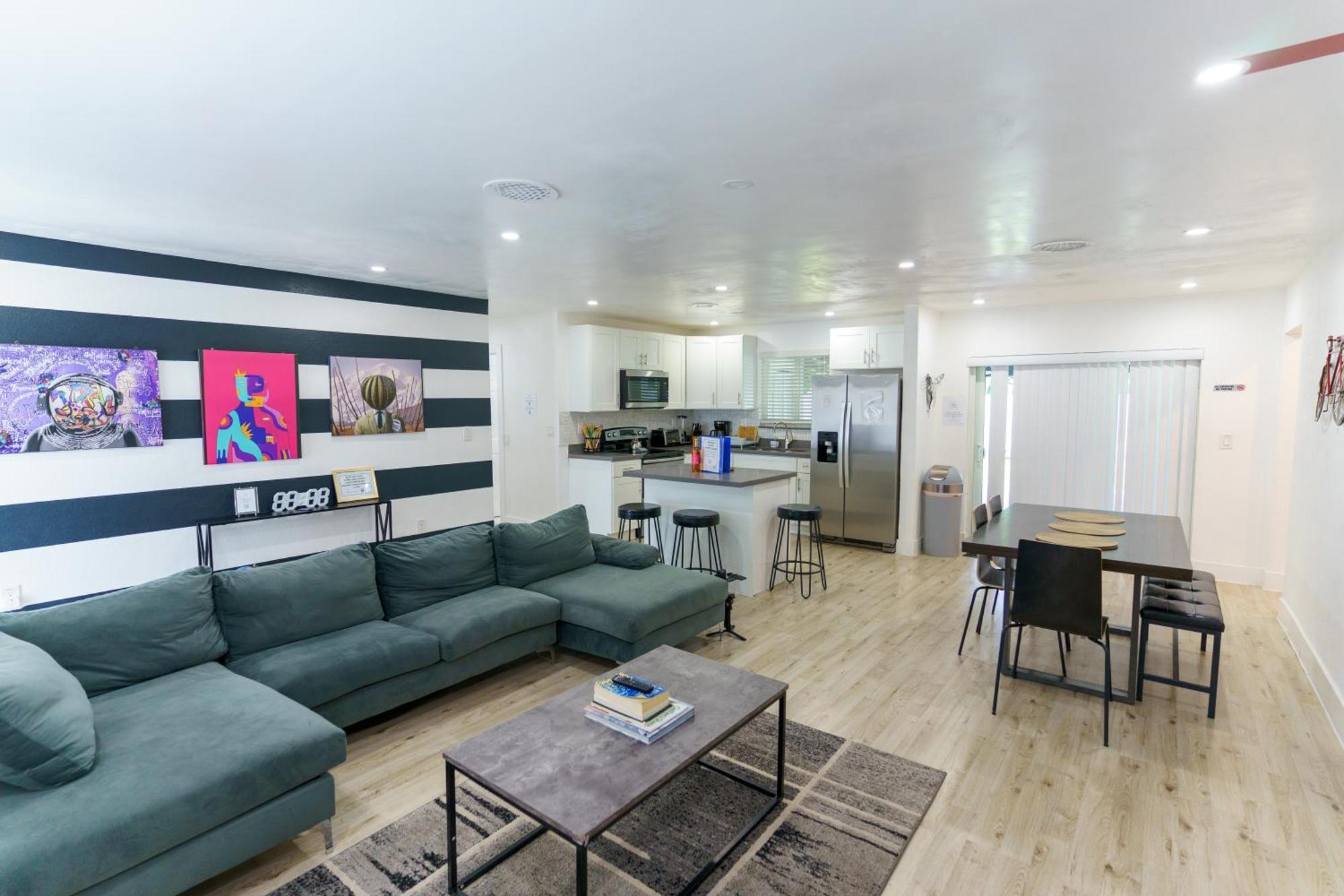 Cryptocabana Miami Extérieur photo